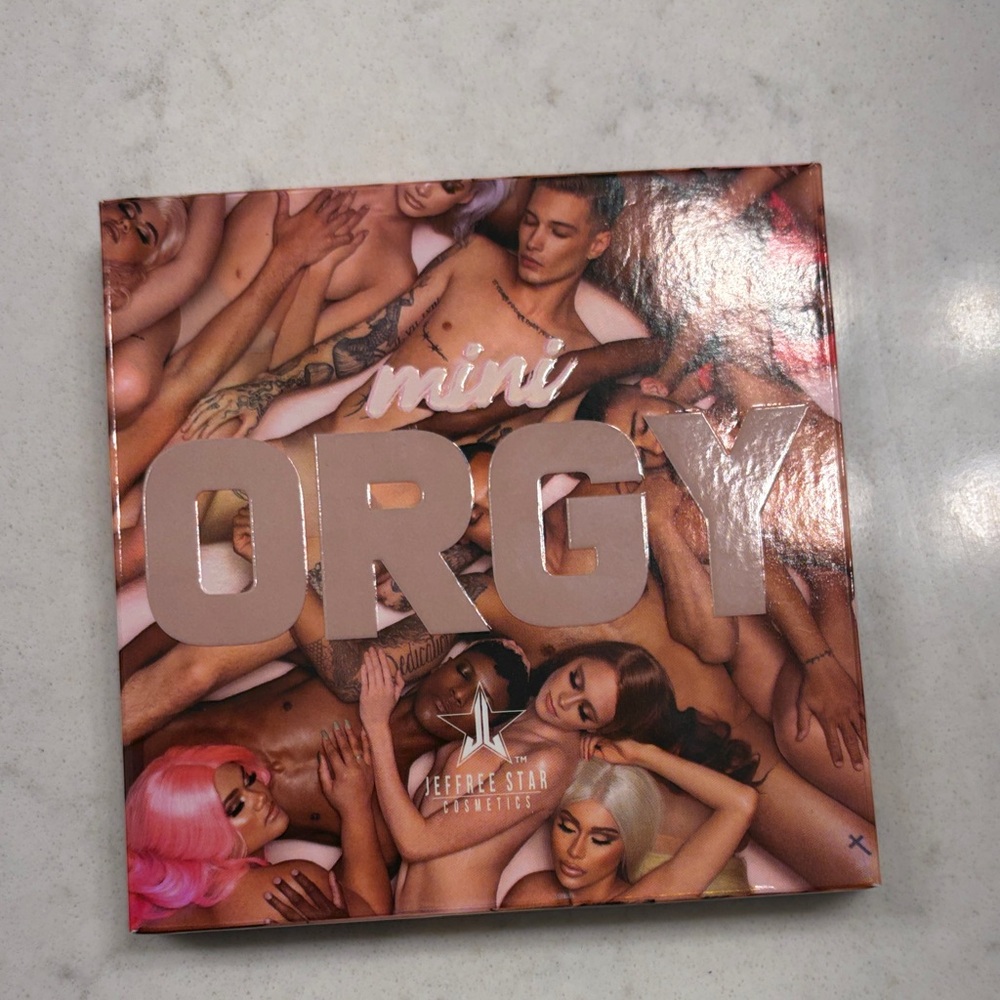 Jeffree Star Mini Orgy Eyeshadow Palette